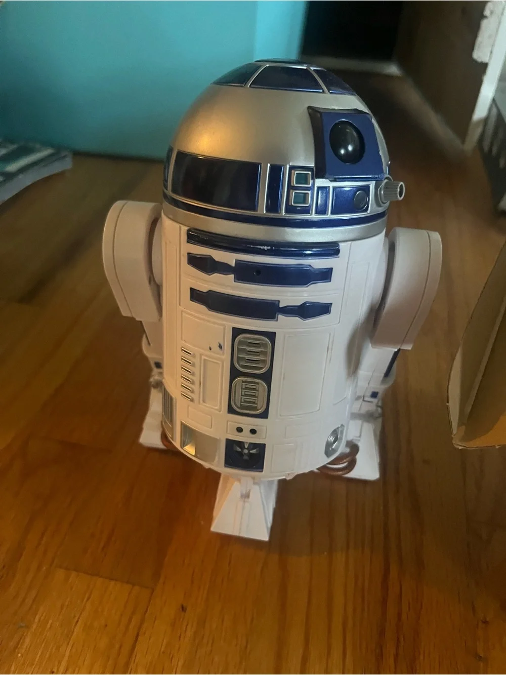 Star Wars Smart App Enabled R2-D2 Remote Control Robot Rc